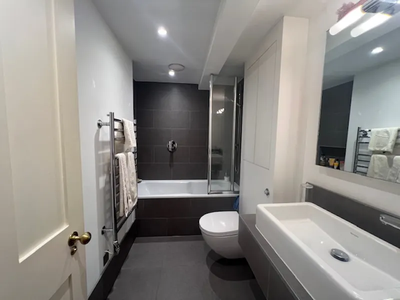 Bathroom at Period South Ken Townhouse, A1659 (photo 32)