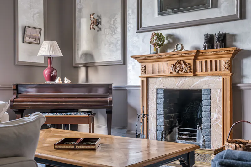 Piano at Victorian Villa in Haslemere, B2084 (photo 3)