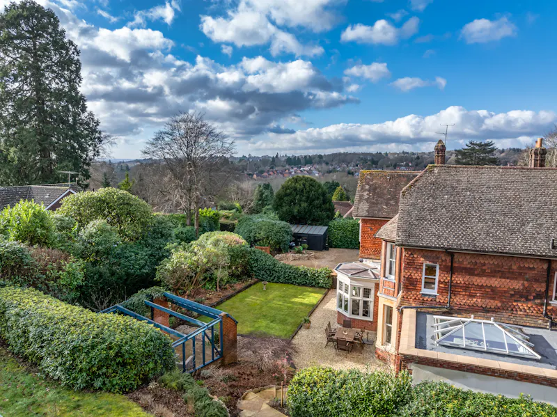 Victorian Villa in Haslemere, B2084 (photo 35)