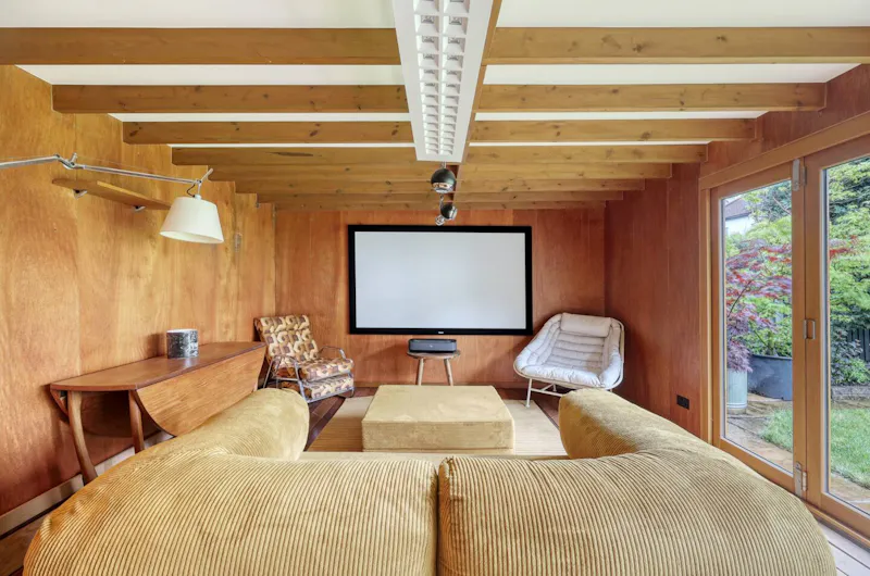 Home cinema at Retro Wandstead Semi, D2823 (photo 15)