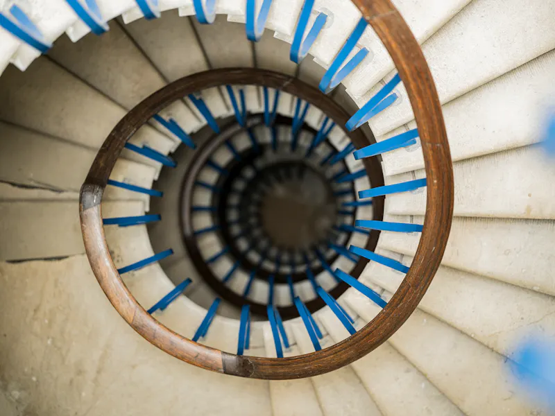 Staircase at Kidlington Palladian mansion , A439 (photo 14)