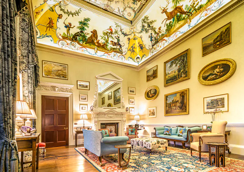 Drawing room at Kidlington Palladian mansion , A439 (photo 5)