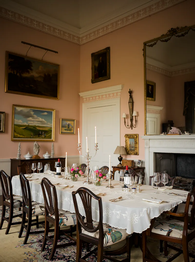 Dining room at Kidlington Palladian mansion , A439 (photo 6)