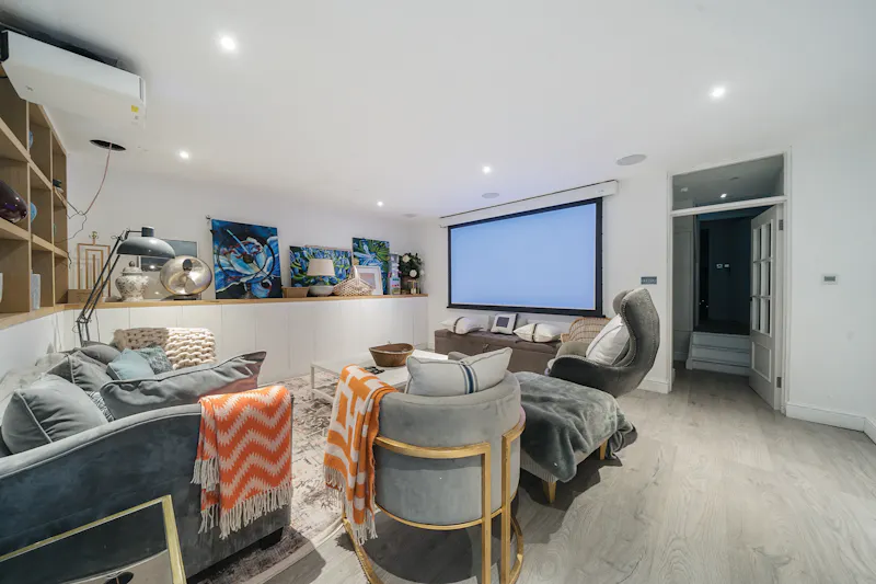 Home cinema at Stylish Hammersmith house, B1878 (photo 25)