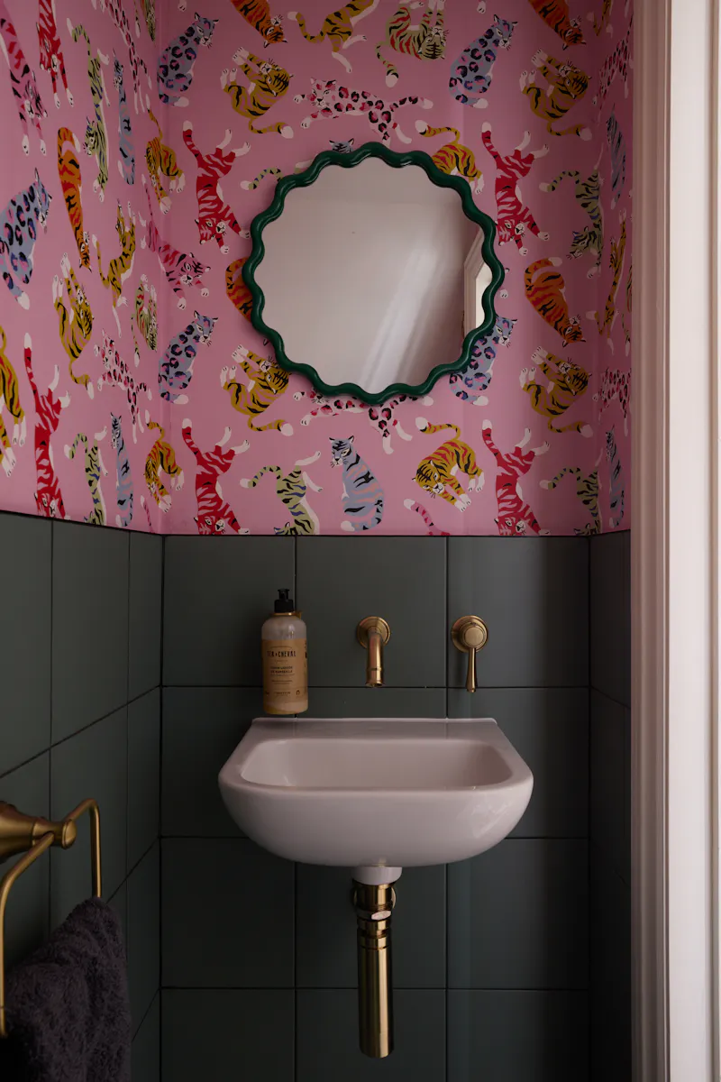 Design-led Brockley semi, B2104 (photo 19)