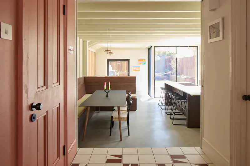 Design-led Brockley semi, B2104 (photo 3)