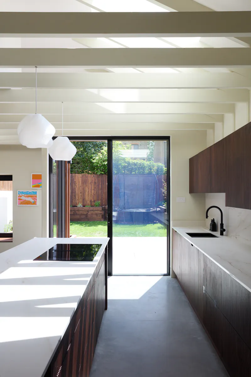 Design-led Brockley semi, B2104 (photo 10)