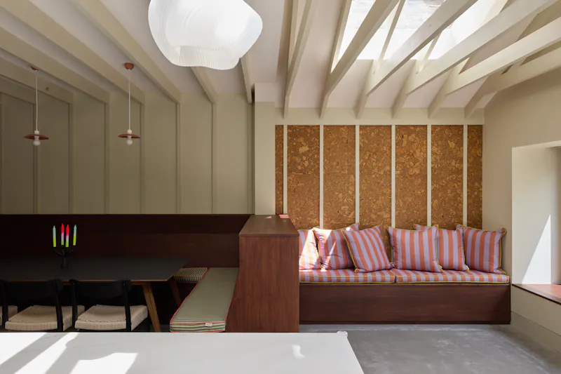 Design-led Brockley semi, B2104 (photo 12)