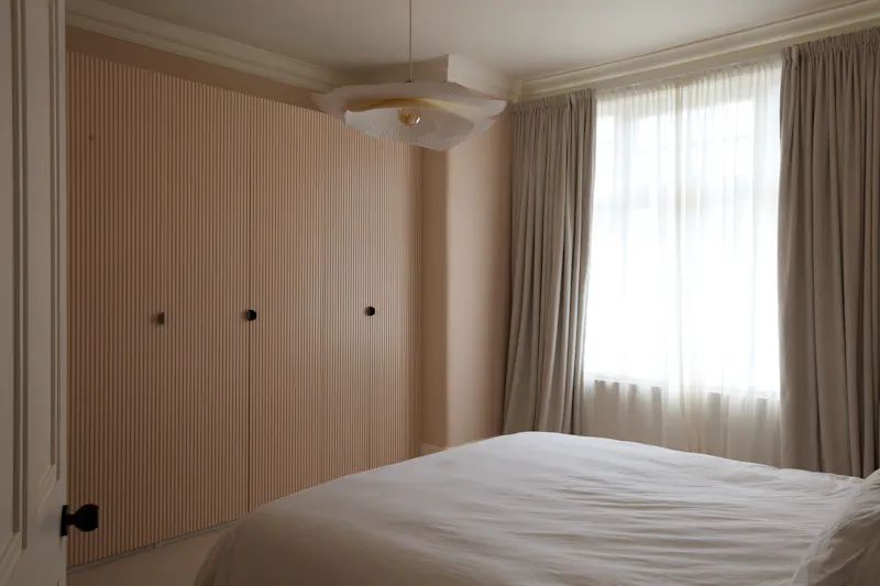 Design-led Brockley semi, B2104 (photo 24)