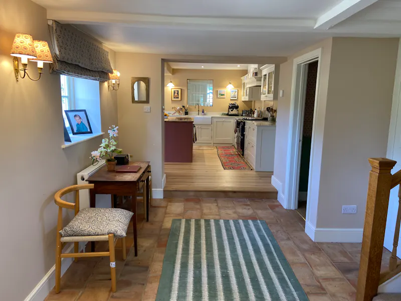 Entrance hall at Detached Newbury country home, D2825 (photo 2)