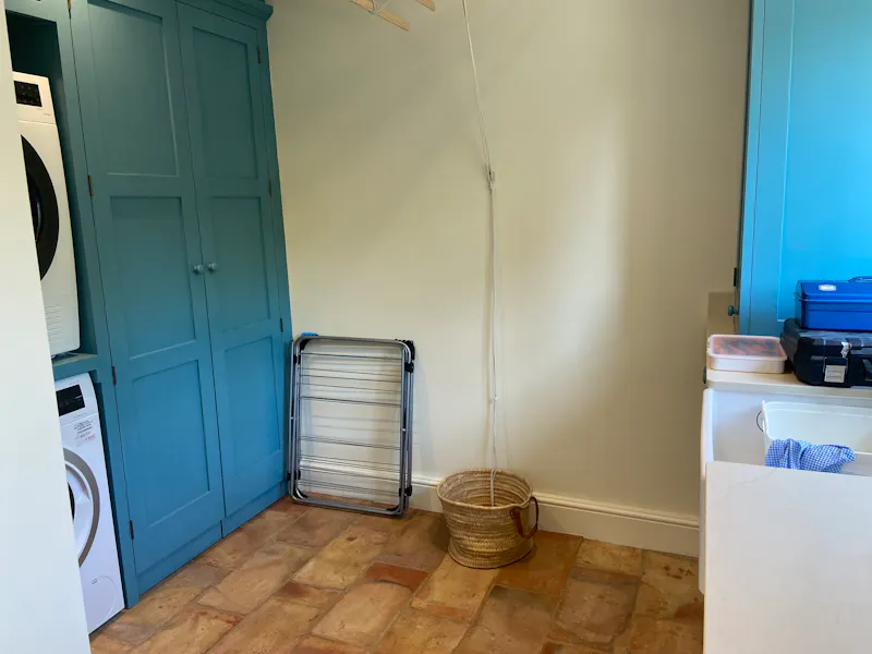 Detached Newbury country home, D2825 (photo 12)