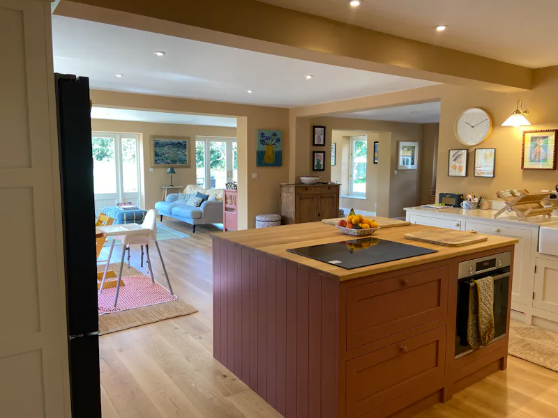 Kitchen at Detached Newbury country home, D2825 (photo 5)