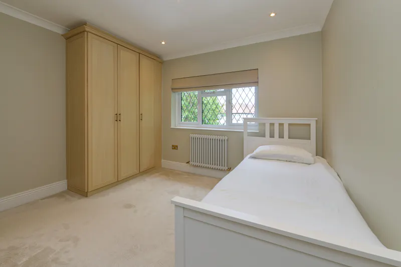 Modern Radlett Family Home, D2824 (photo 37)