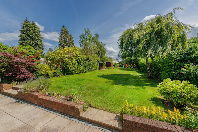 Modern Radlett Family Home, D2824 (photo 40)
