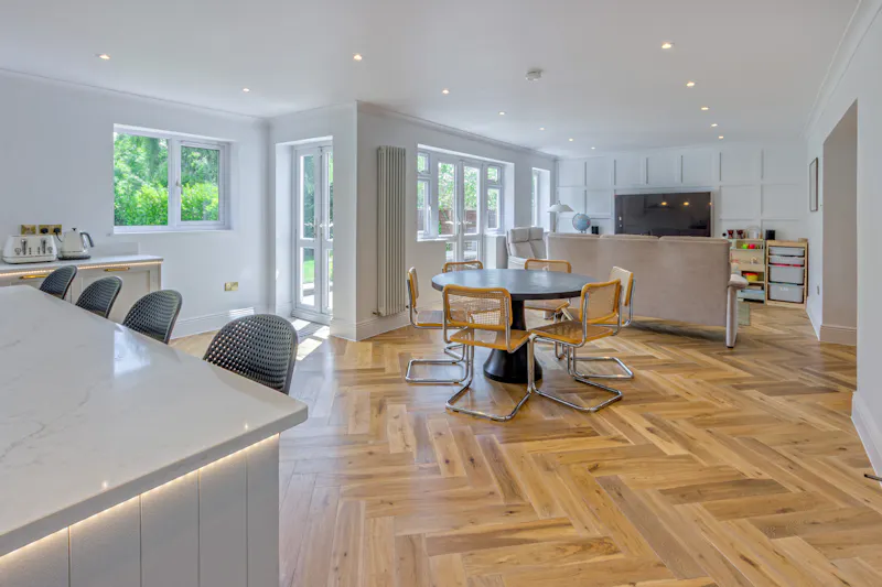 Modern Radlett Family Home, D2824 (photo 6)