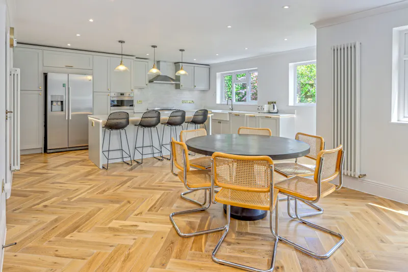 Modern Radlett Family Home, D2824 (photo 12)