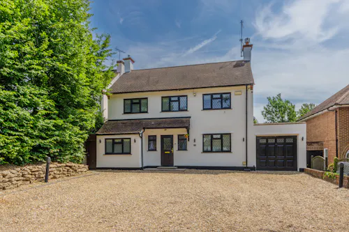 Modern Radlett Family Home, D2824