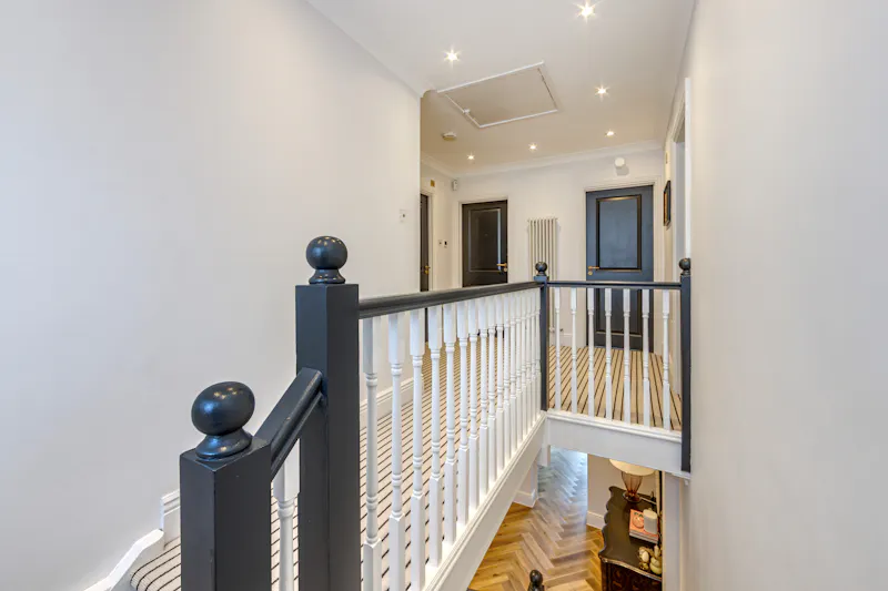 Modern Radlett Family Home, D2824 (photo 23)