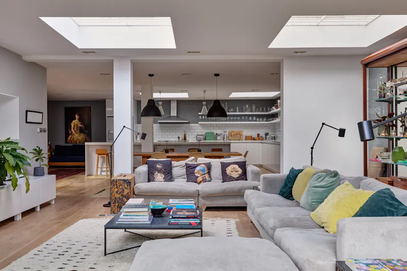 Stylish Stamford Brook home, F1061 (photo 25)