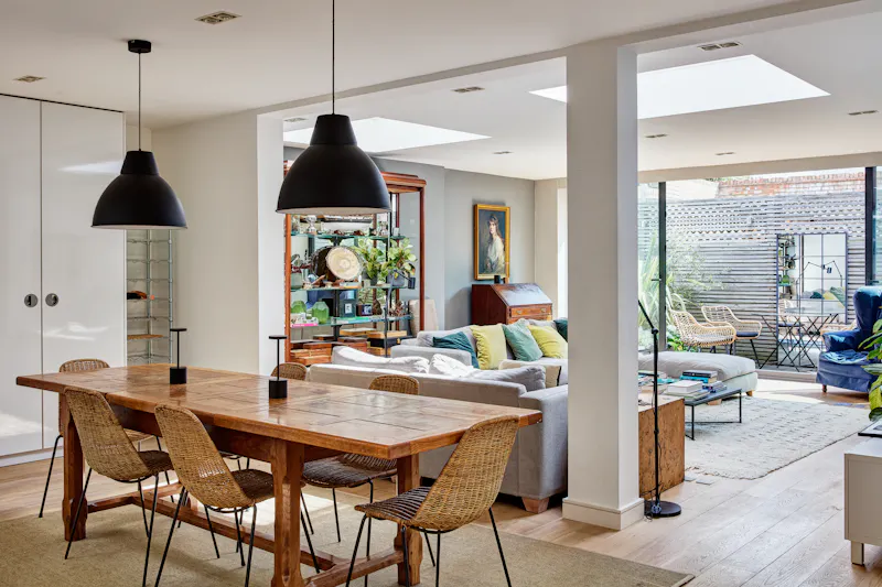 Stylish Stamford Brook home, F1061 (photo 20)