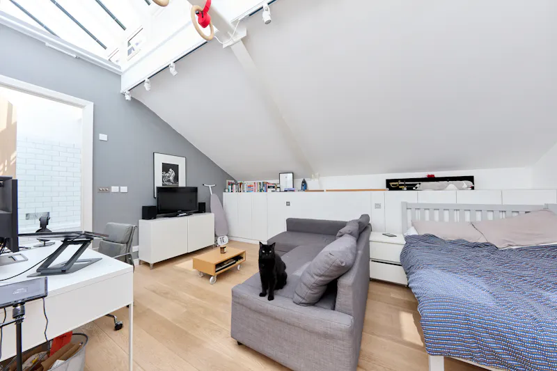 Bedroom at Stylish Stamford Brook home, F1061 (photo 35)