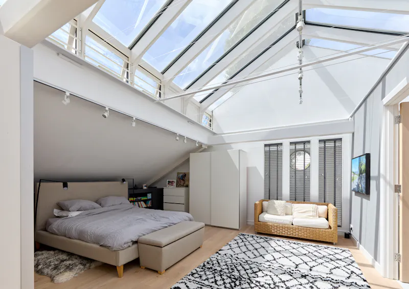 Bedroom - main at Stylish Stamford Brook home, F1061 (photo 27)