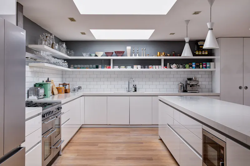 Stylish Stamford Brook home, F1061 (photo 17)