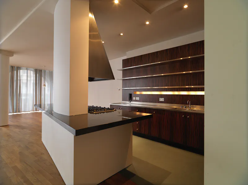 Kitchen island at Stylish Shoreditch Loft, F1259 (photo 4)