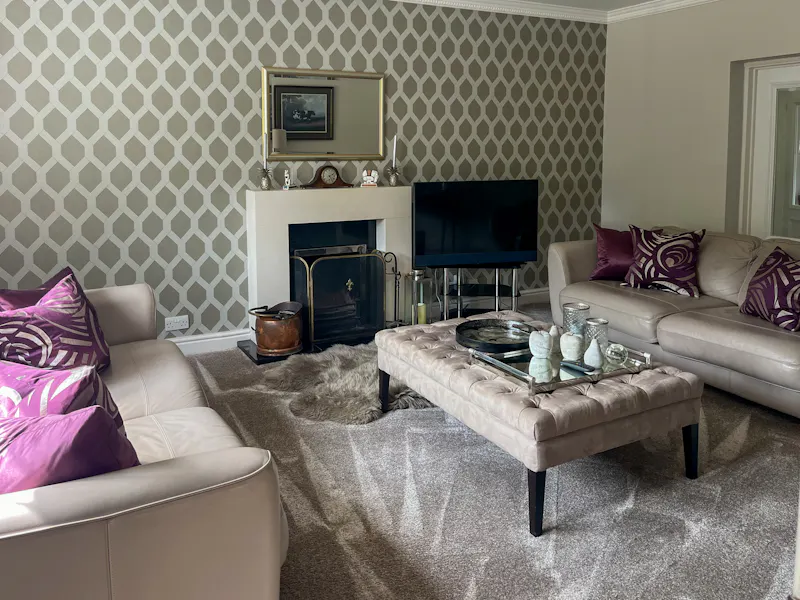 Living Room at 1960s Beaconsfield Home, D2827 (photo 7)