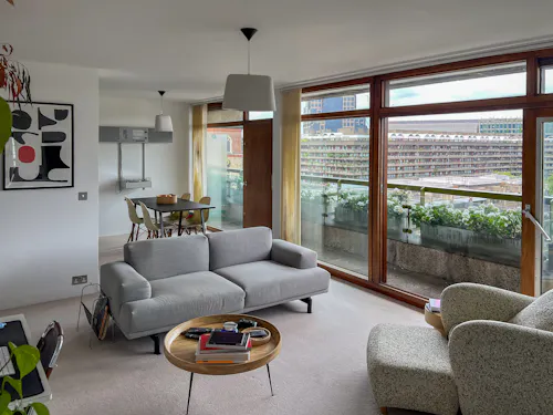 Modernist Barbican Flat, F1260