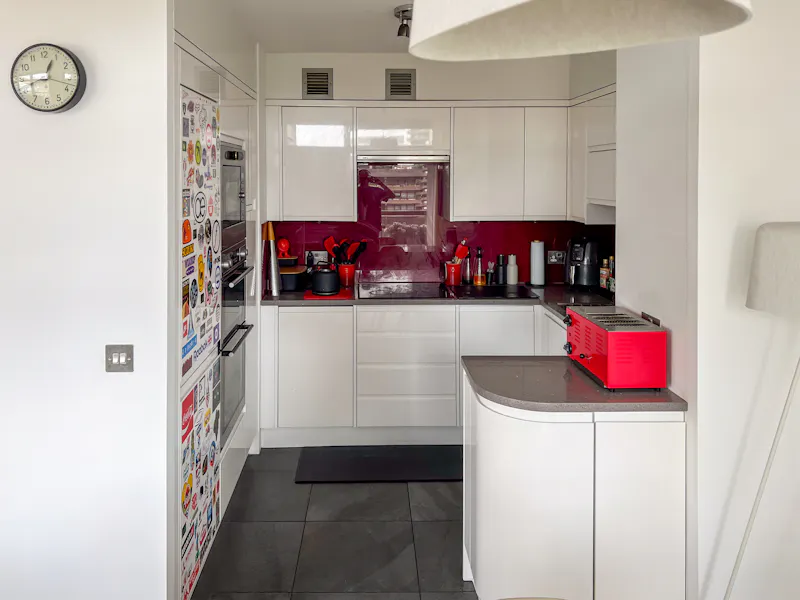 Kitchen at Modernist Barbican Flat, F1260 (photo 12)