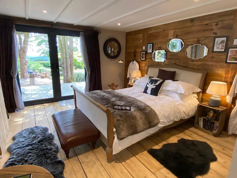 Bedroom at Grade II Dallington Farmhouse, A1662 (photo 31)