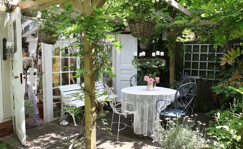 Elegant Georgian Bromley Home, B1588 (photo 42)