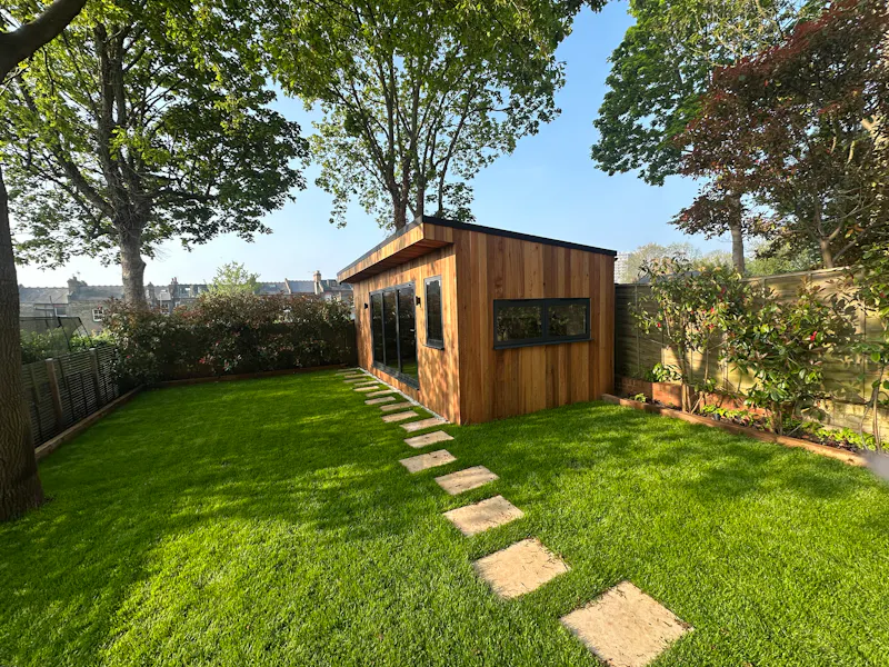 Stable / Outbuildings at Modern Hampstead Heath Flat , F1264 (photo 9)