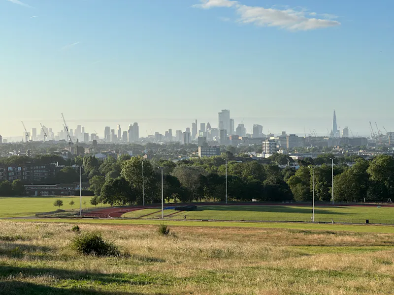 Views - city at Modern Hampstead Heath Flat , F1264 (photo 12)