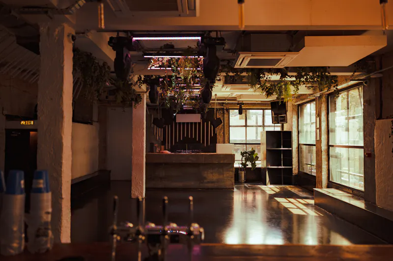 Brick Lane Bar / Events Space, R879 (photo 3)
