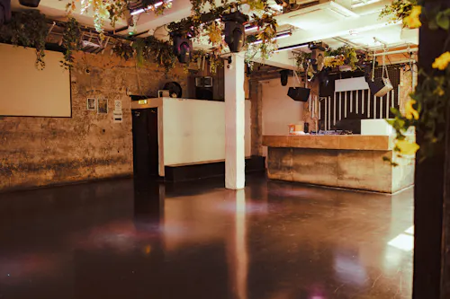 Brick Lane Bar / Events Space, R879
