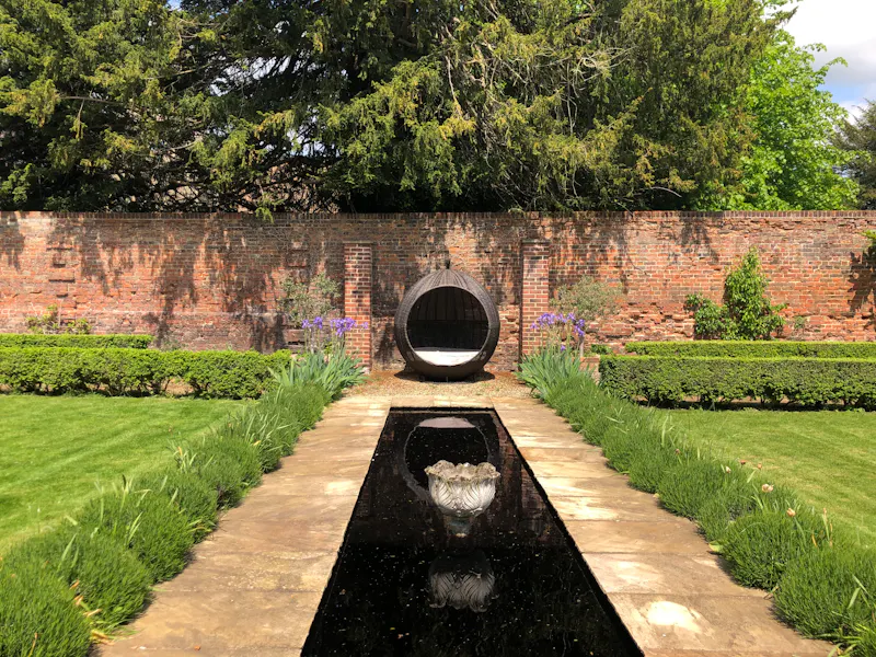 Pond at Elegant Cambridge Manor , A1660 (photo 44)