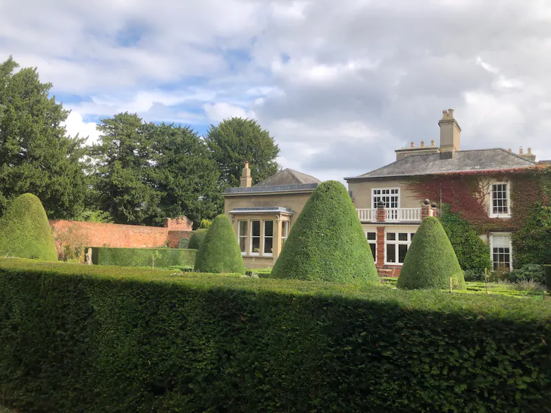 Elegant Cambridge Manor , A1660 (photo 34)