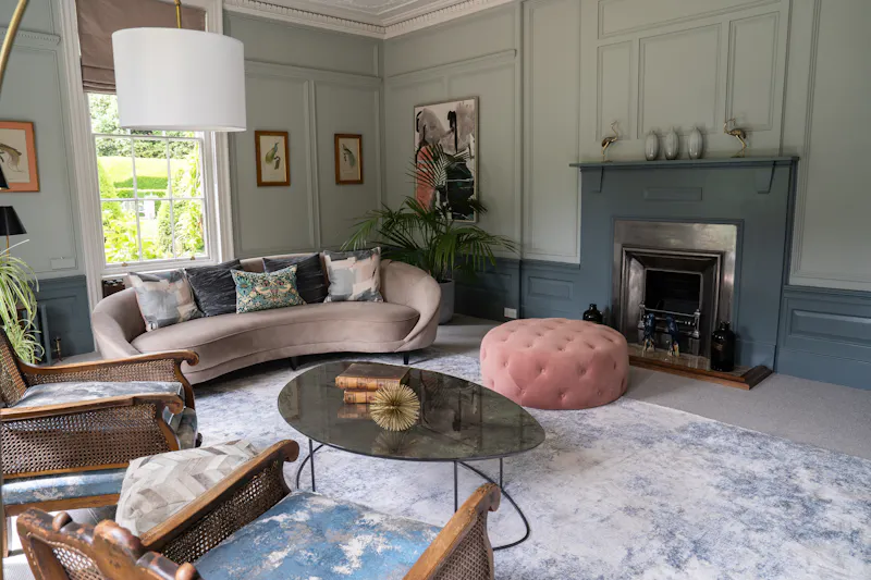 Fireplace at Elegant Cambridge Manor , A1660 (photo 4)