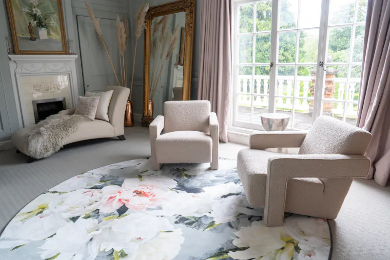 Living Room at Elegant Cambridge Manor , A1660 (photo 26)