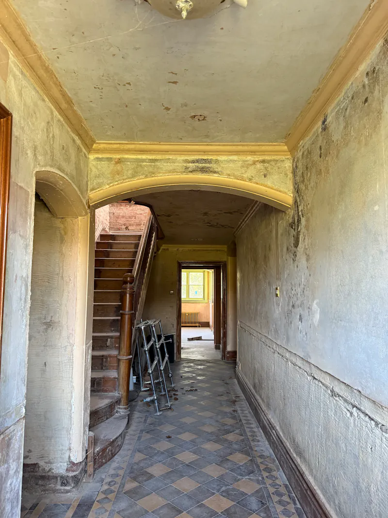 Floor - tiled at Ellastone Mid-Renno House, B2089 (photo 2)