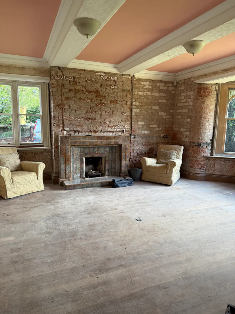 Beams at Ellastone Mid-Renno House, B2089 (photo 4)