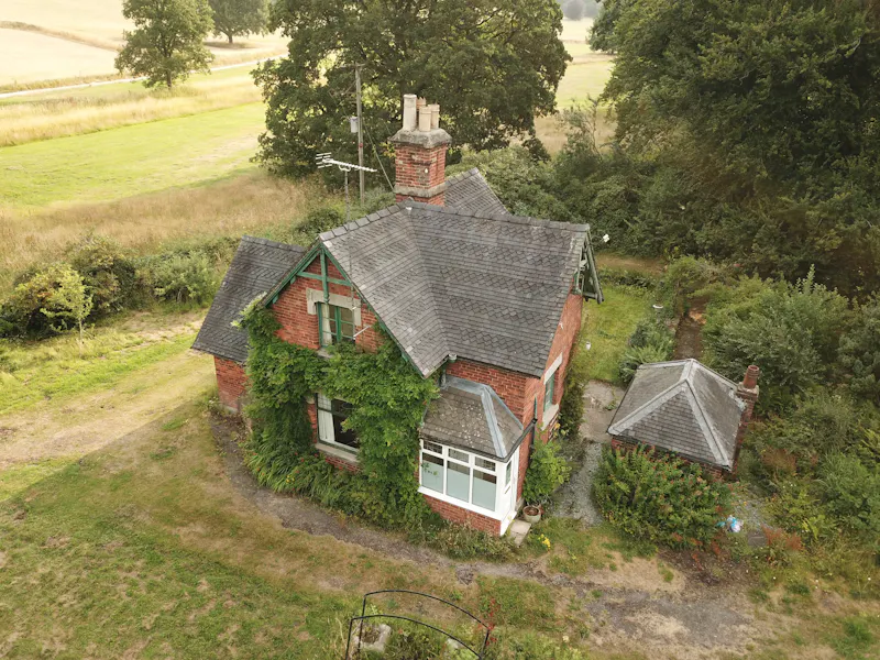 Ellastone Groundskeeper Cottage, A1669 (photo 31)