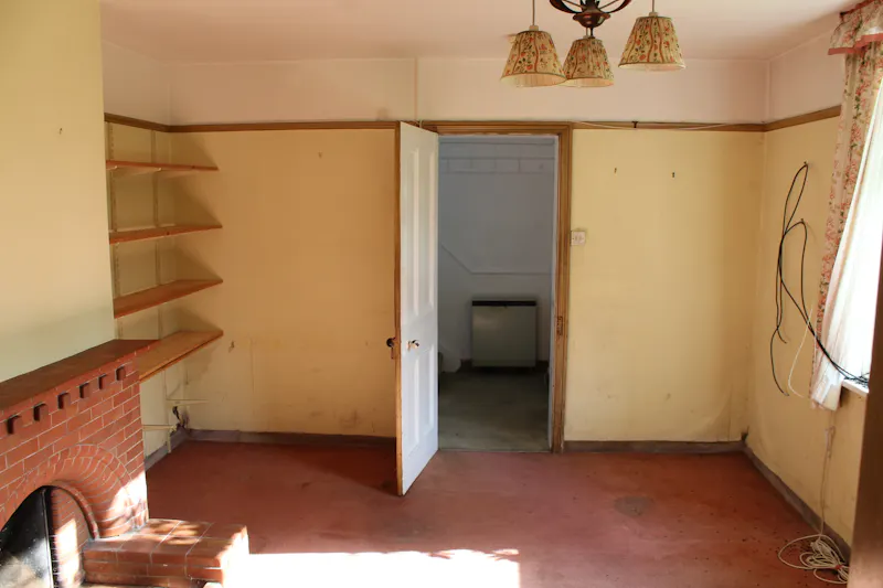 Ellastone Groundskeeper Cottage, A1669 (photo 4)