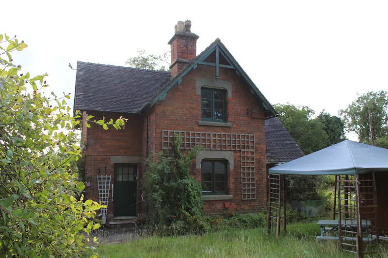 Ellastone Groundskeeper Cottage, A1669 (photo 20)