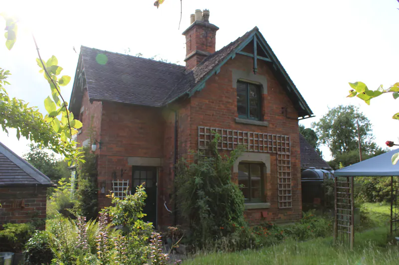 Ellastone Groundskeeper Cottage, A1669 (photo 18)
