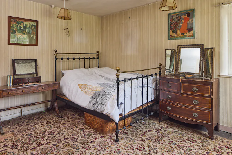 Bedroom at Bohemian Letchworth house, M369 (photo 15)