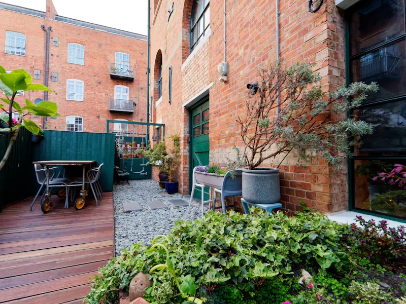 Spectacular Bow loft apartment, F985 (photo 68)