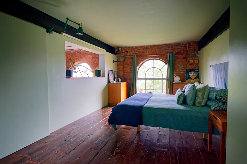 Spectacular Bow loft apartment, F985 (photo 34)